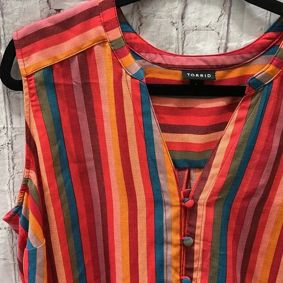 Torrid Vertical Striped Harper Sleeveless Spring Summer Top Tank Size 2X - Picture 3 of 7